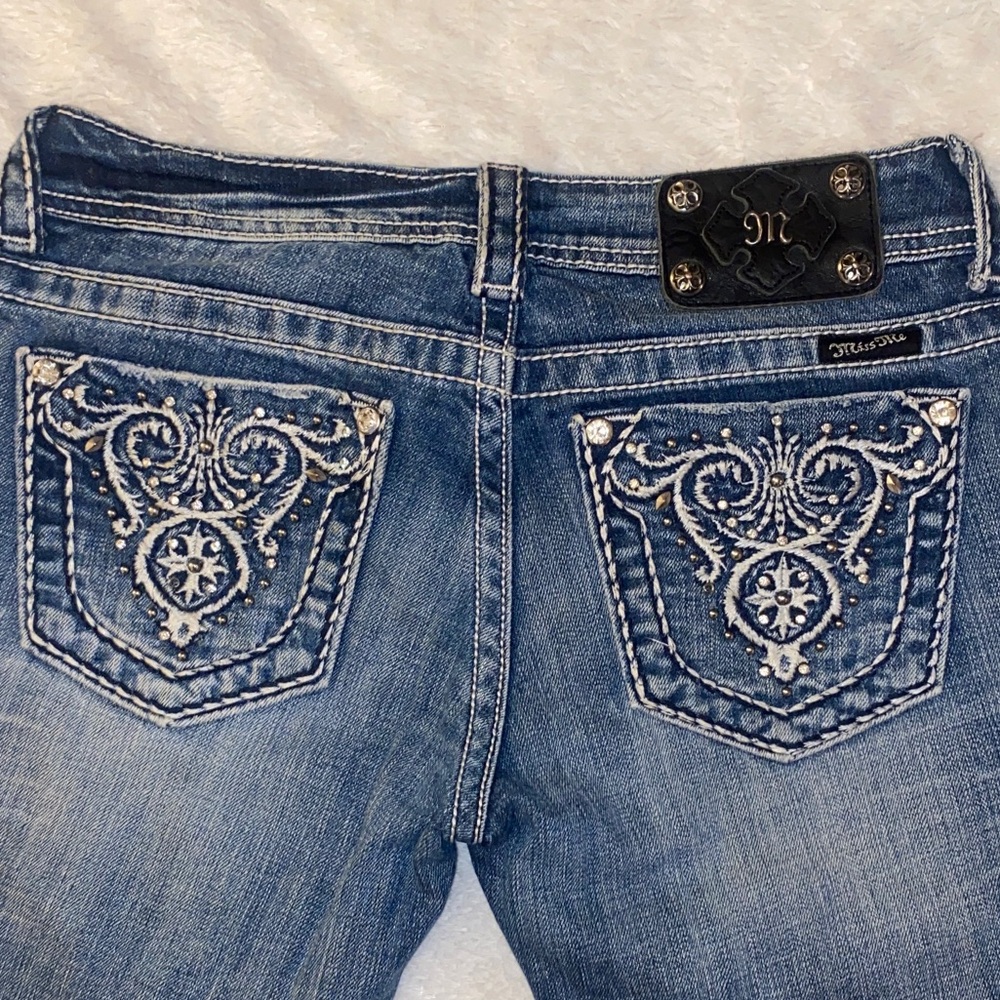Miss Me Mid-wash Blue Capris with Embroidery & Sparkle on Back Pockets